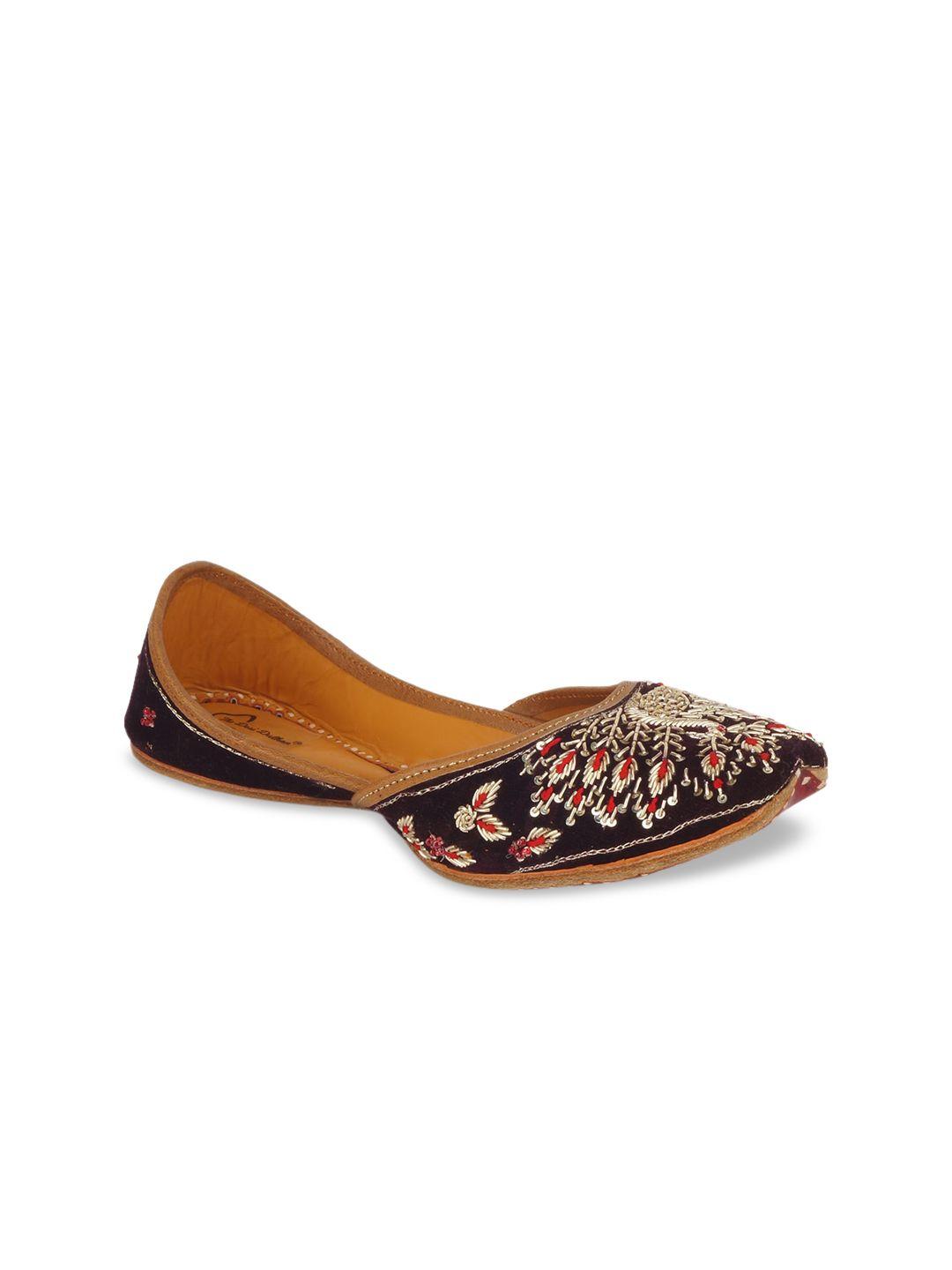 the desi dulhan women brown ballerinas flats