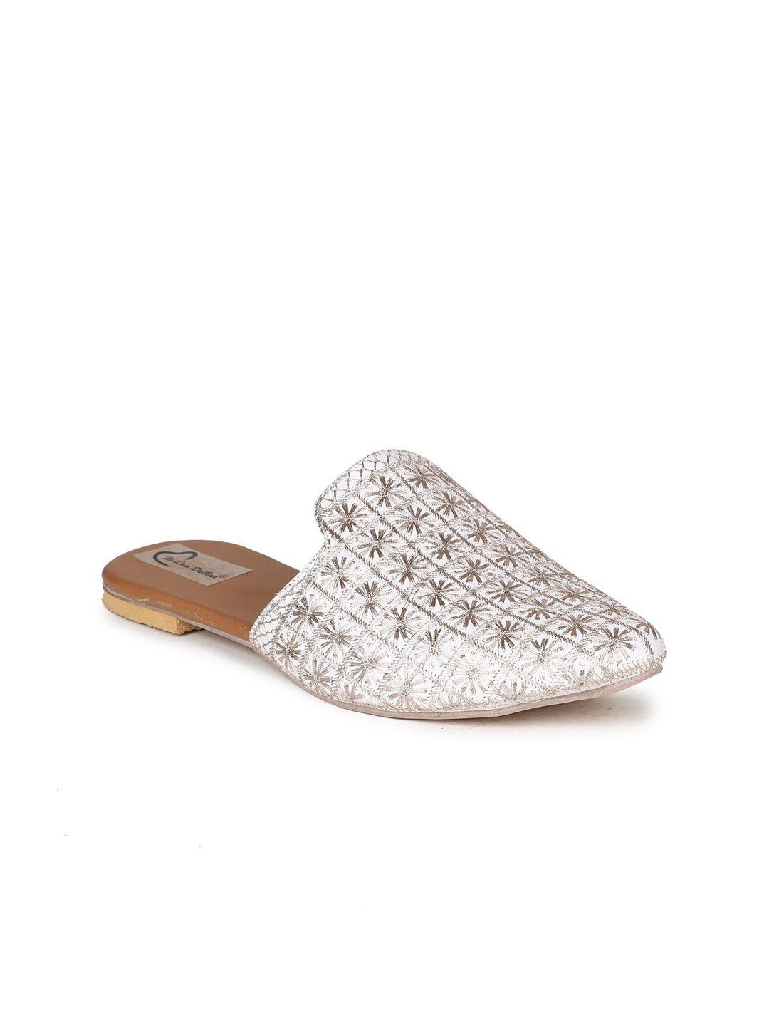 the desi dulhan women embroidered ethnic mules flats