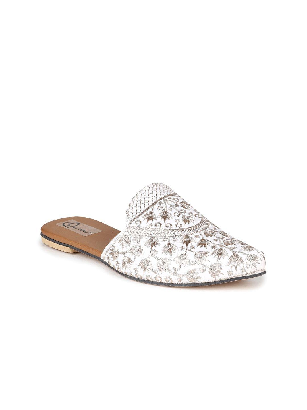 the desi dulhan women embroidered ethnic mules flats