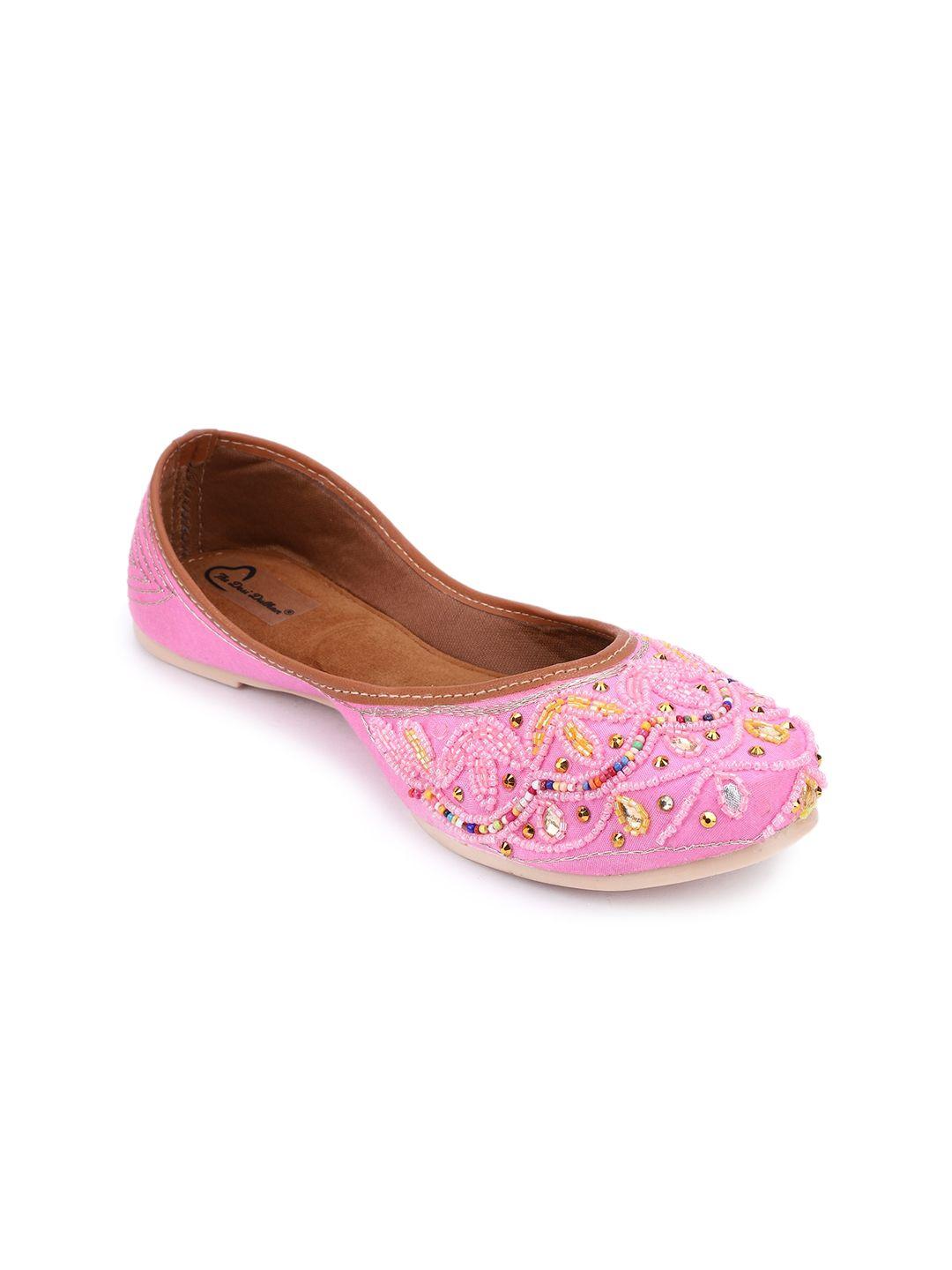 the desi dulhan women pink embellished mojaris flats