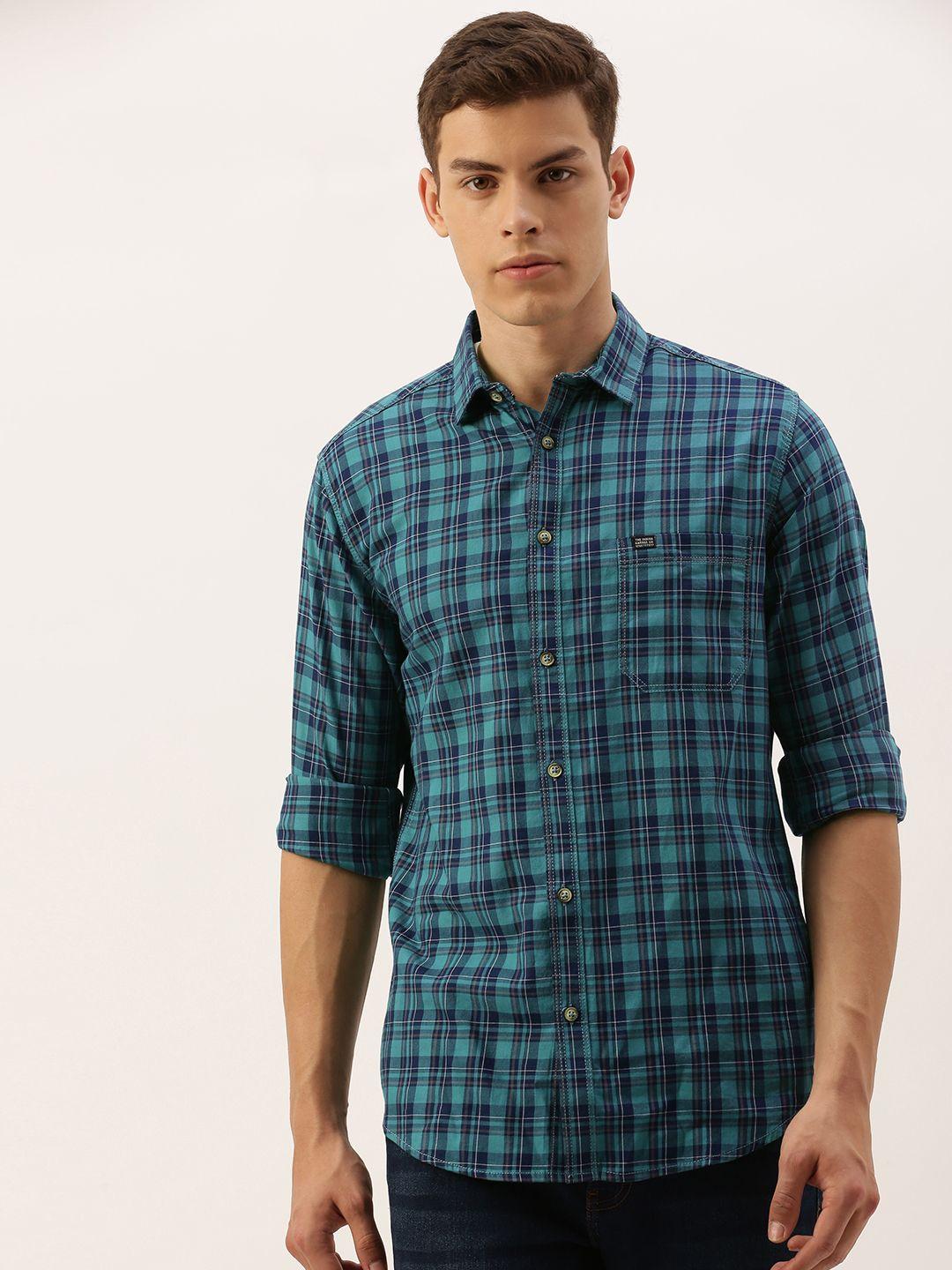 the indian garage co men green & navy blue slim fit checked casual shirt