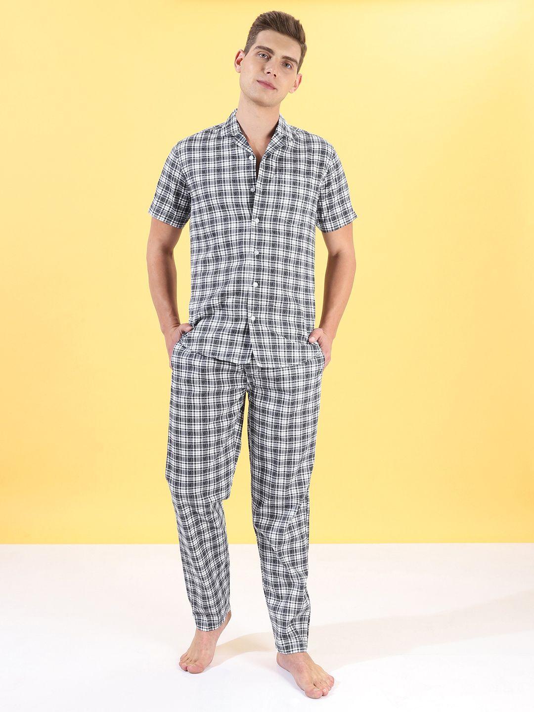 the indian garage co men navy blue & white checked night suit