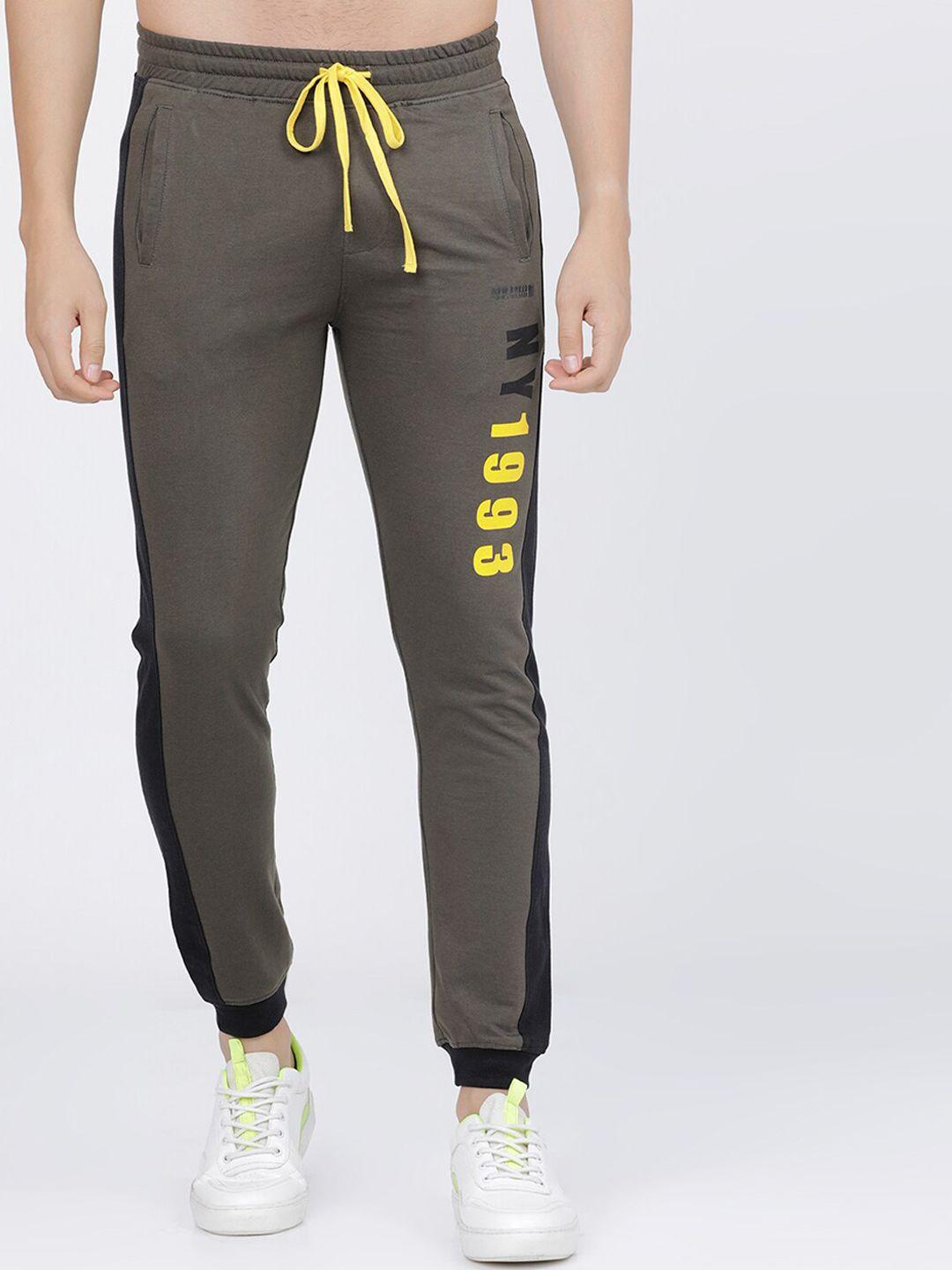 the indian garage co men olive & black solid slim-fit joggers