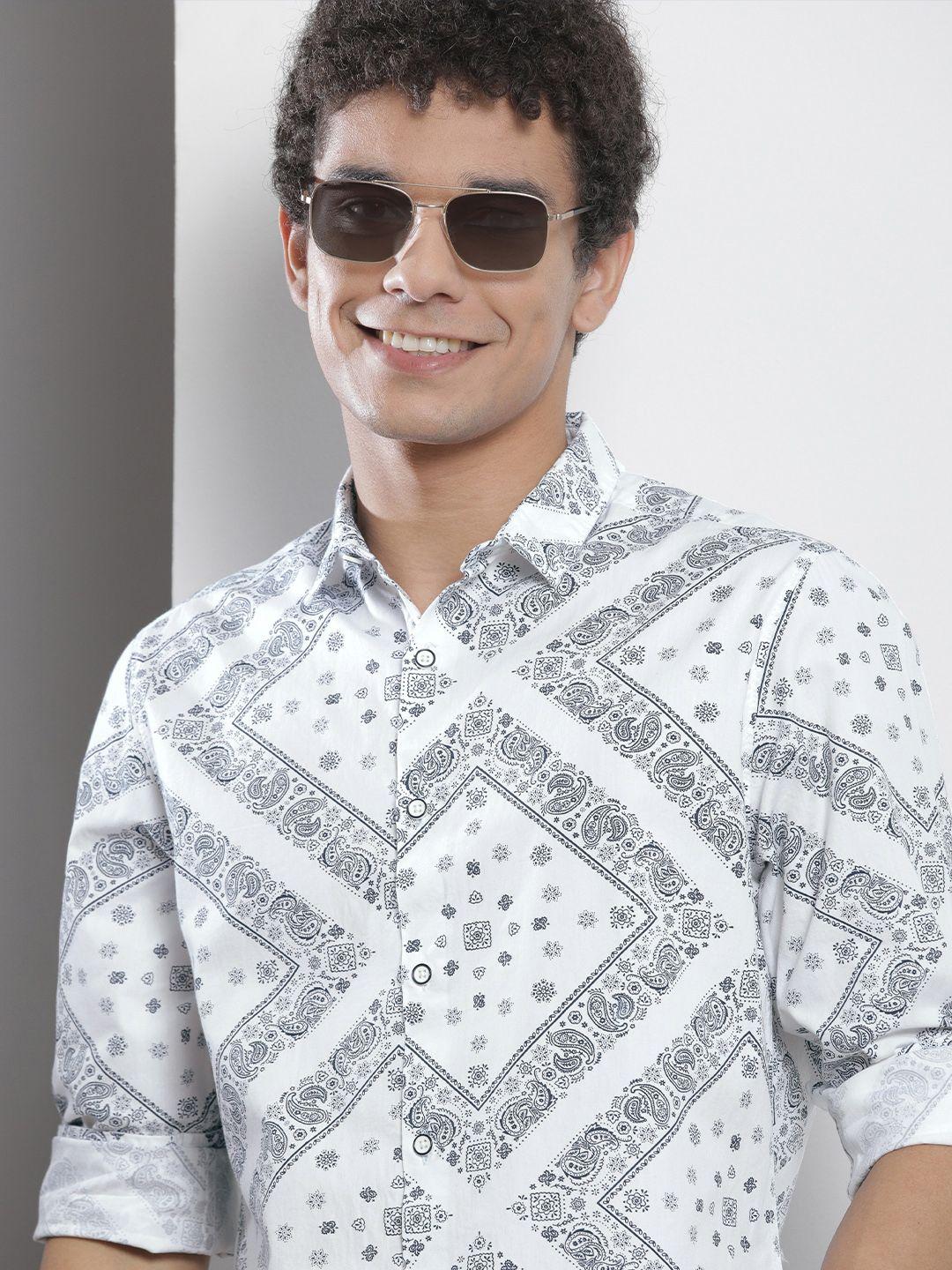 the indian garage co men white & navy blue printed casual shirt