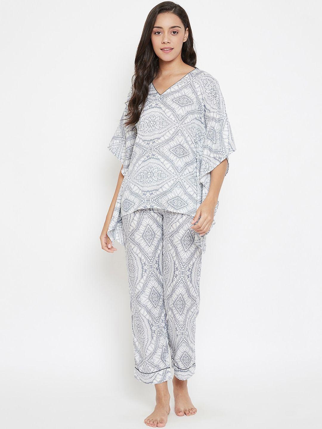 the kaftan company women white & blue printed night suit