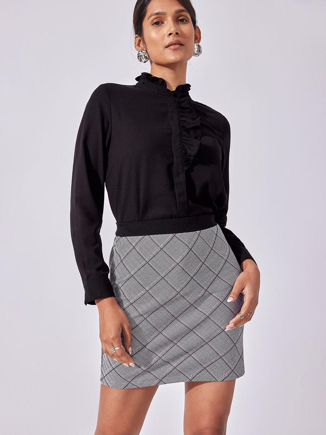 the label life women black & white checked mini skirt