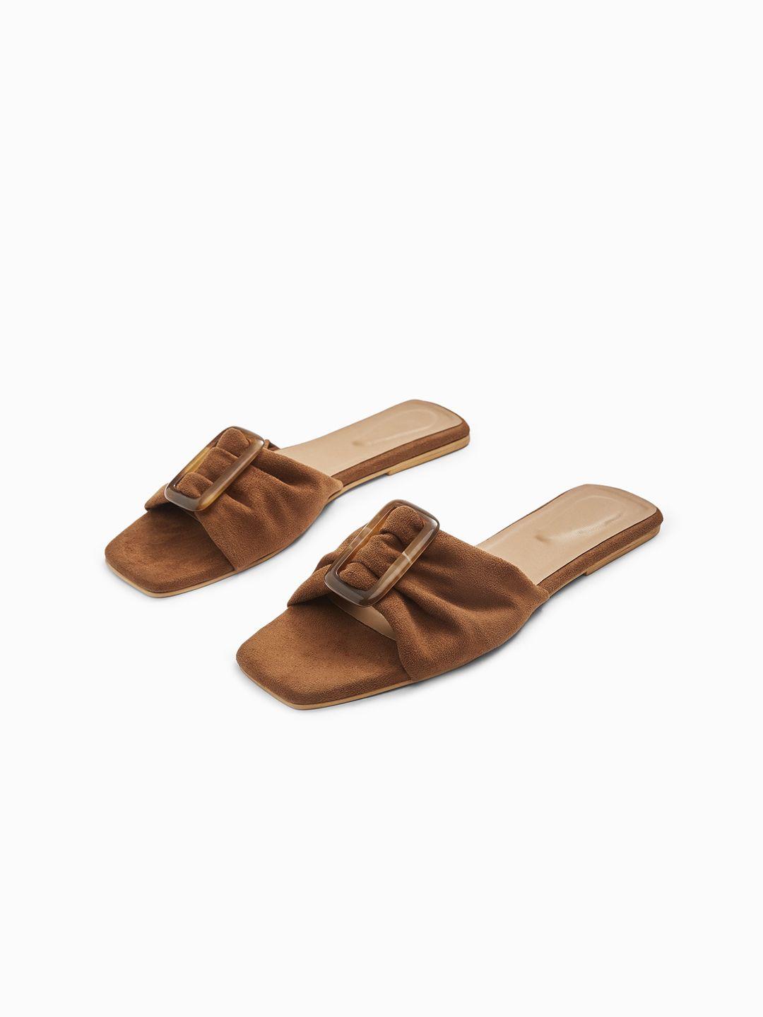 the label life women brown open toe flats with buckles