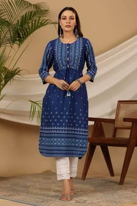 the madhubala women blue geometric printed rayon kurta with contrast beadwork sequins & tassels - blue