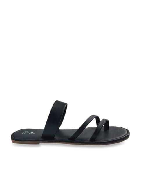 the madras trunk women's vaanavil black thong sandals