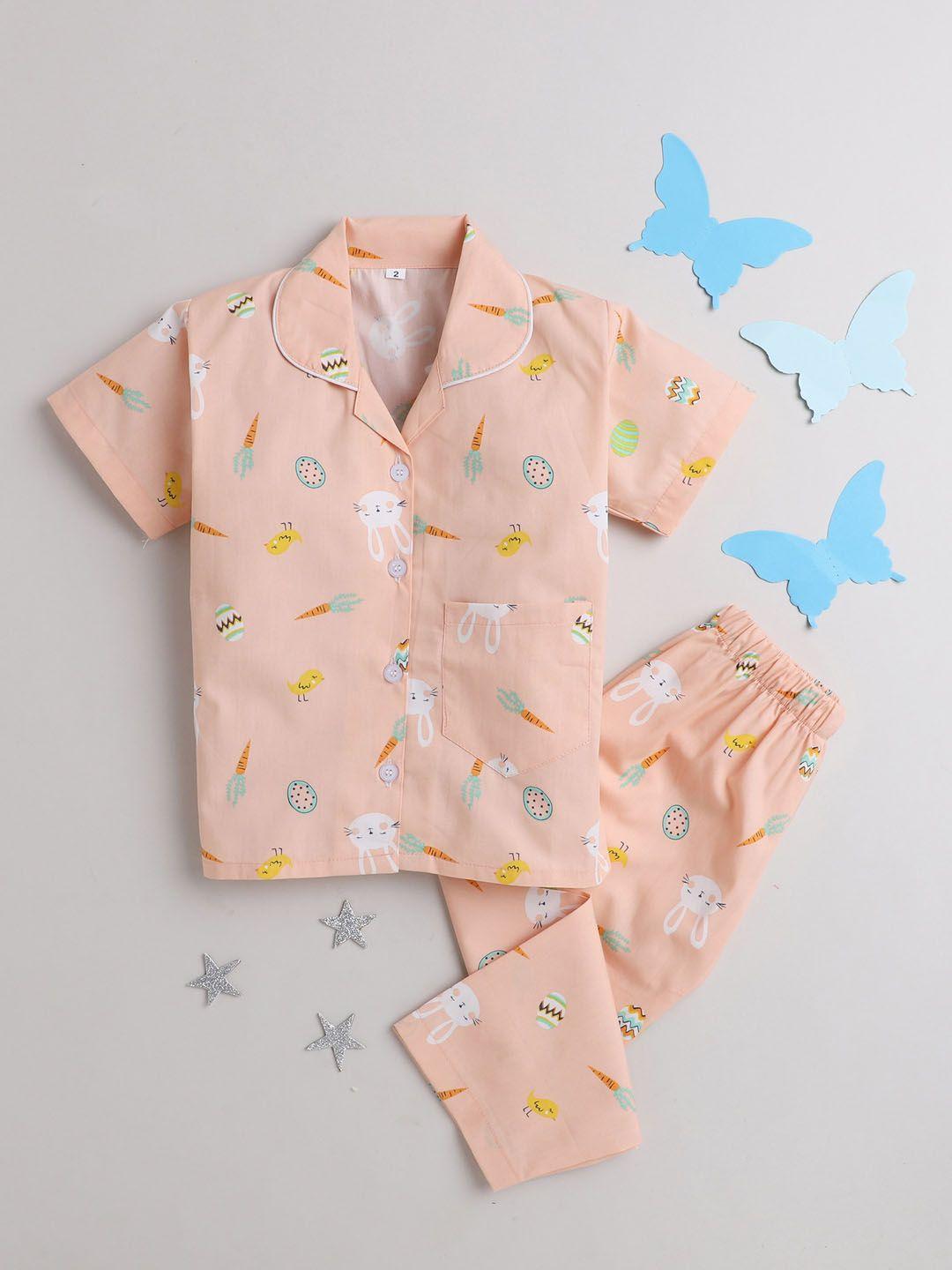 the magic wand unisex kids peach-coloured & white printed night suit