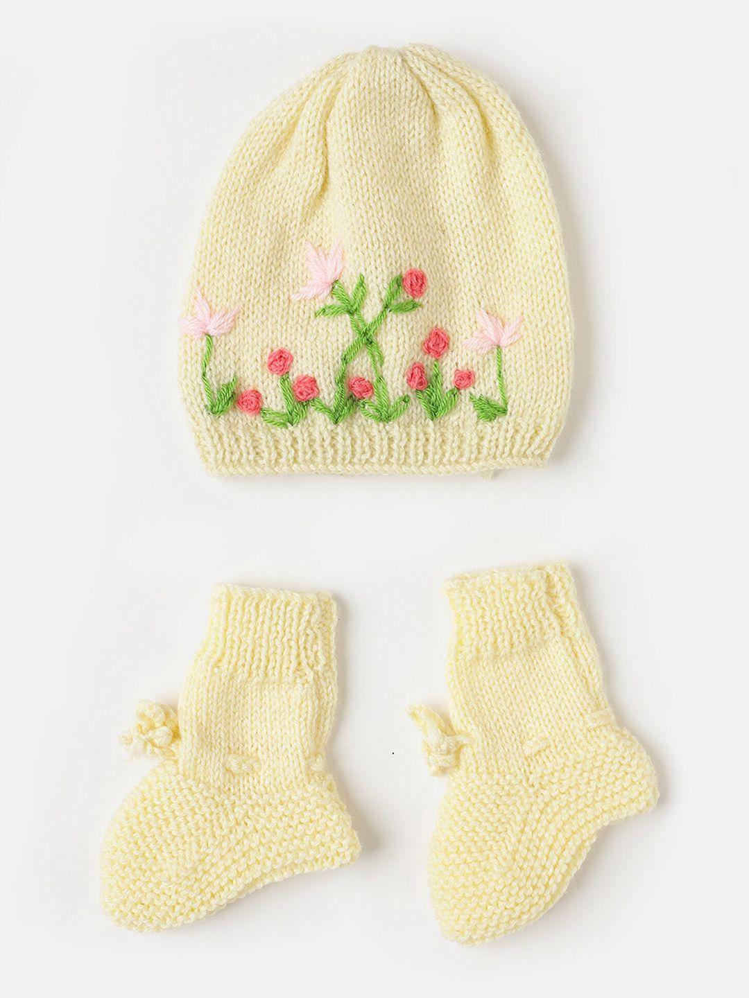 the original knit infant acrylic beanie with socks