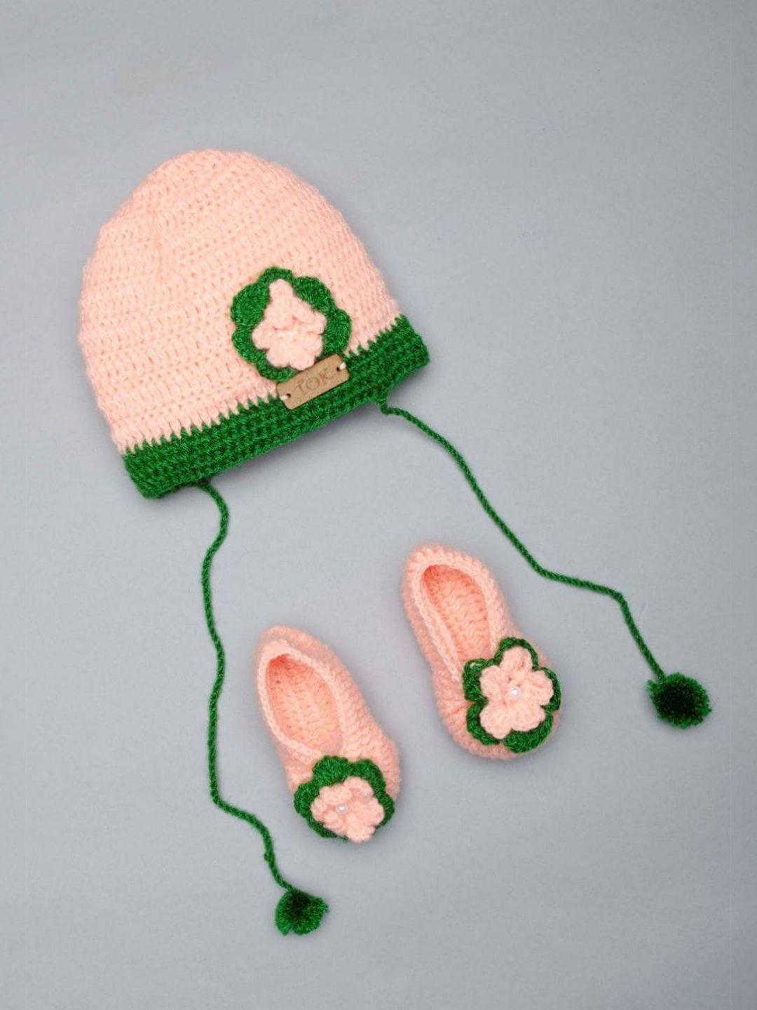the original knit infant kids self design acrylic beanie with socks