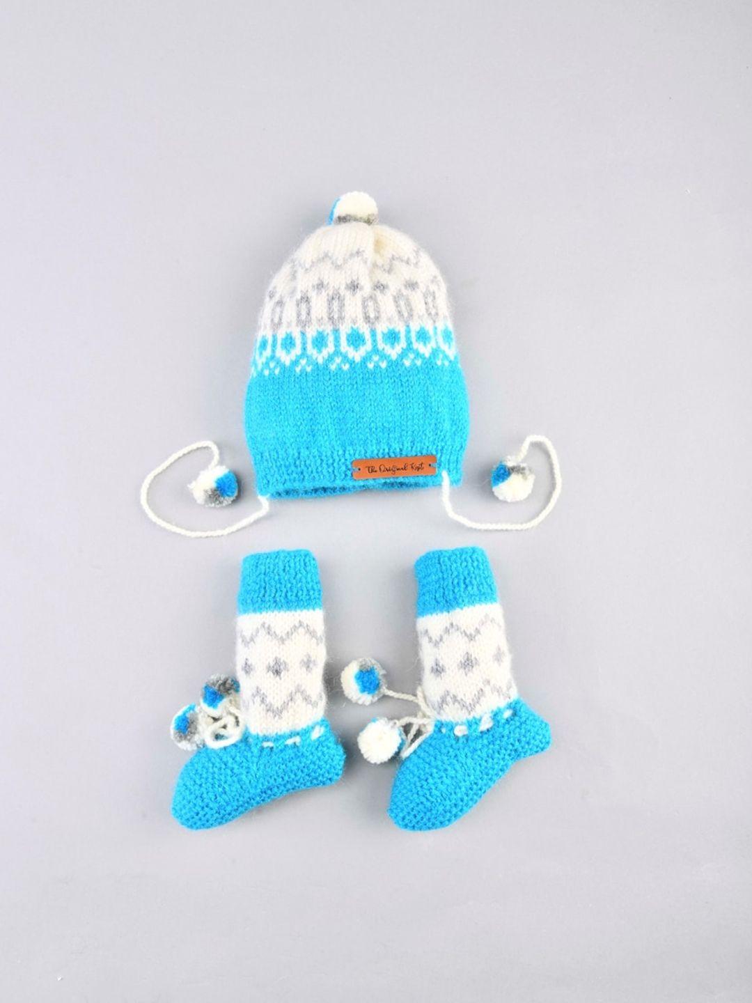 the original knit unisex kids blue & white colourblocked beanie with booties
