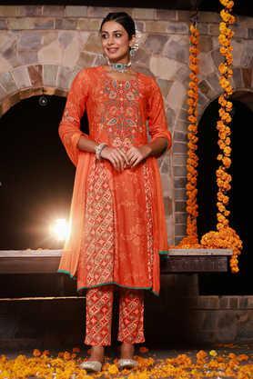 the ornamental blooms orange floral printed a-line kalidar rayon slub kurta pants and dupatta set with 3d bead work (3-pcs) - orange