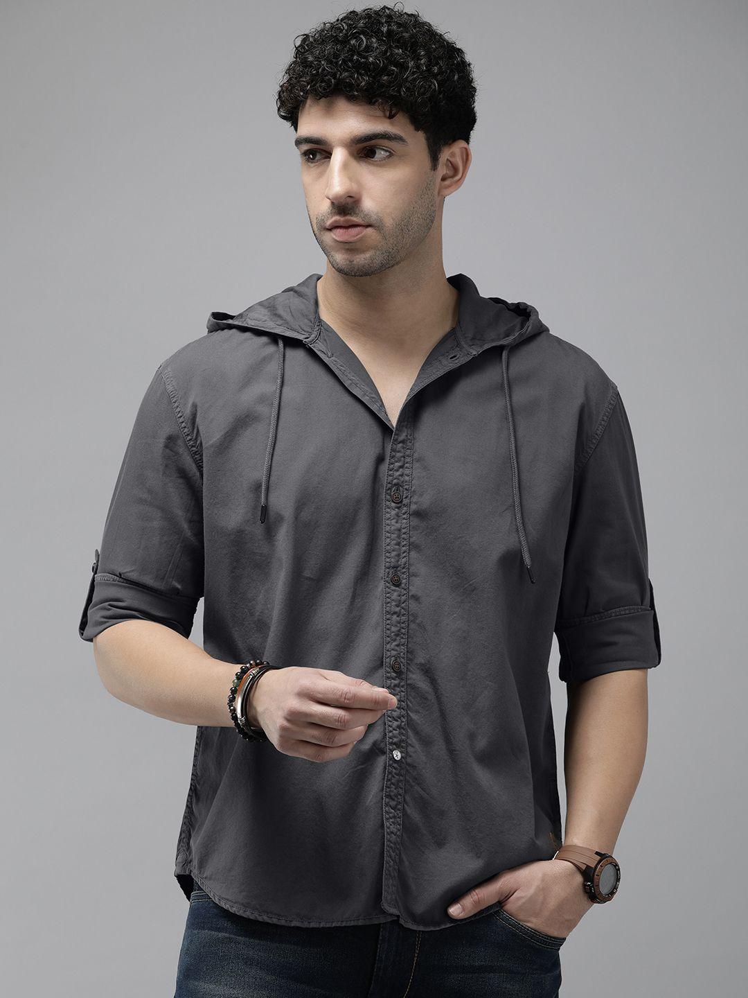 the roadster life co. solid relaxed fit hooded pure cotton casual shirt