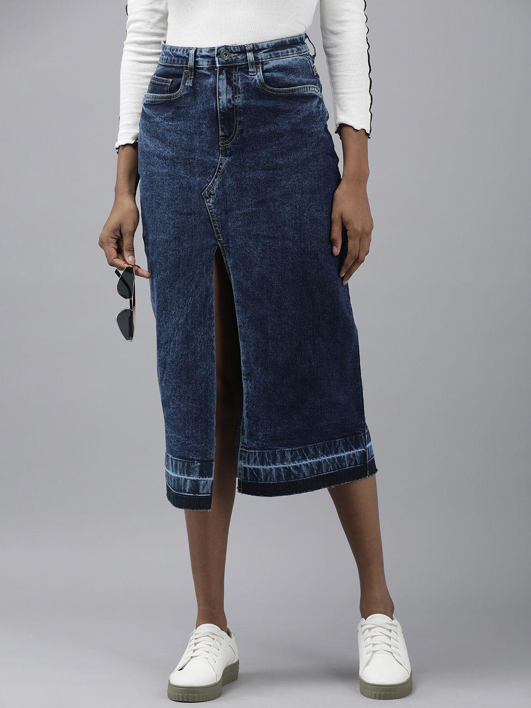 the roadster life co. women acid wash mid-rise denim straight skirt with high-slit