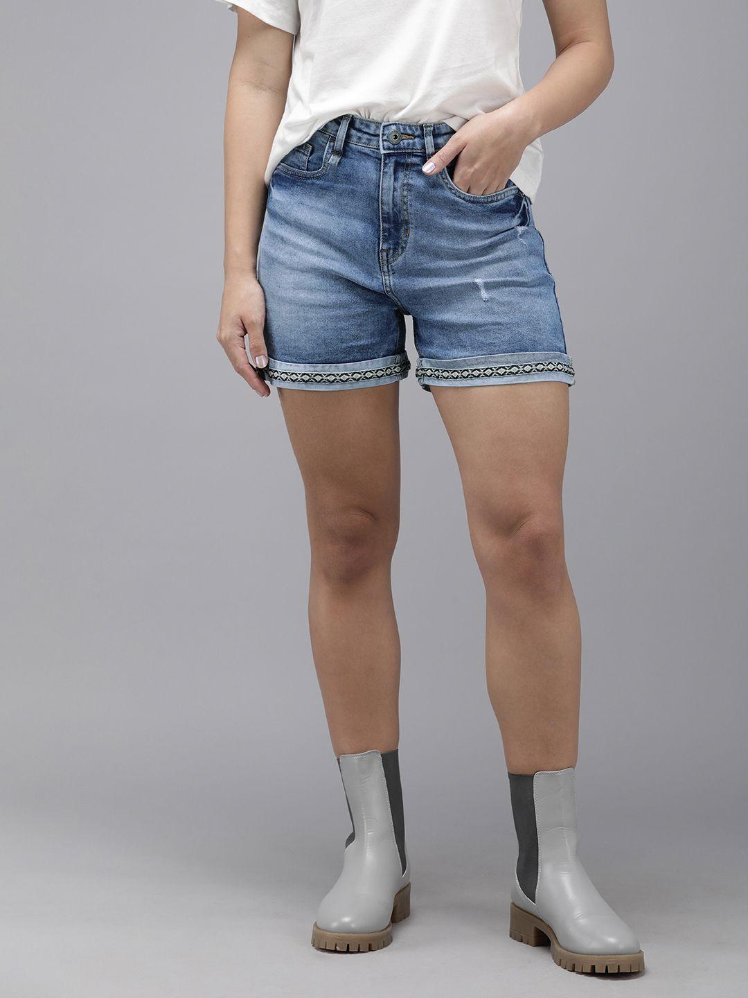 the roadster life co. women high-rise distressed denim shorts