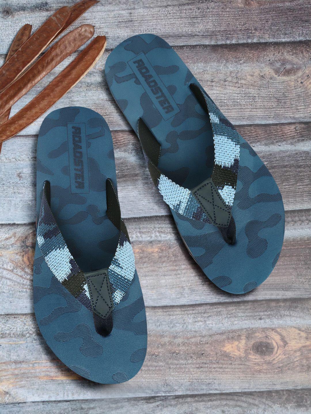 the roadster lifestyle co men navy blue camouflage printed thong flip-flops