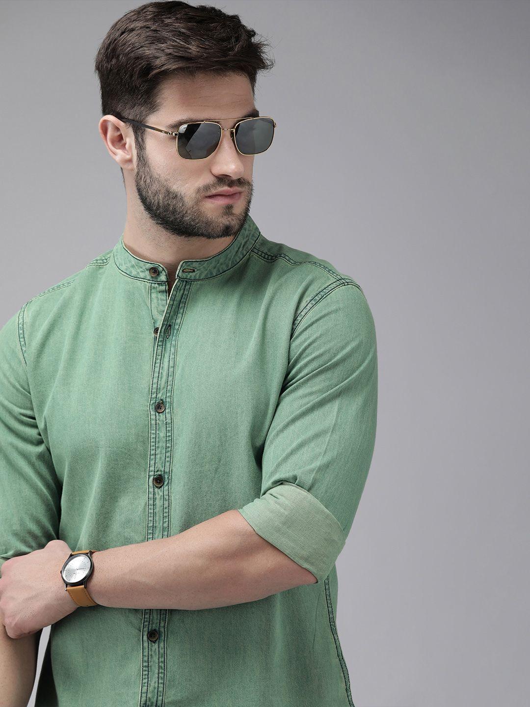 the roadster lifestyle co men sea green solid mandarin-collar regular fit denim casual shirt