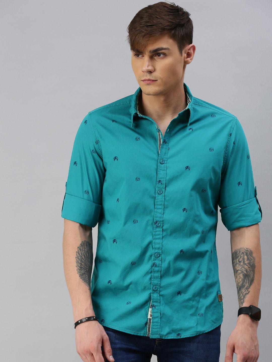 the roadster lifestyle co men teal & navy blue regular fit printed casual shirt