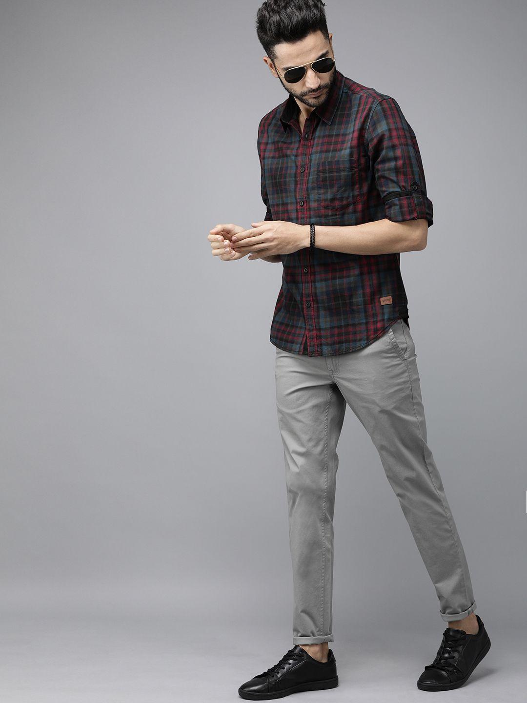 the roadster lifestyle co men teal blue & maroon regular fit checked sustainable casual shirt