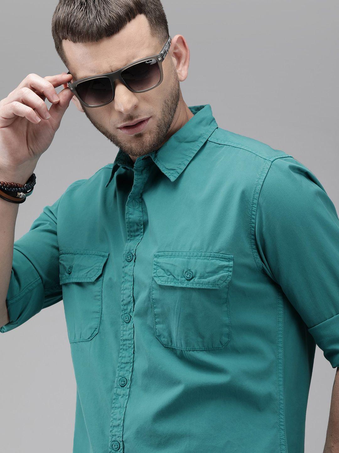 the roadster lifestyle co men teal green regular fit solid casual shirt