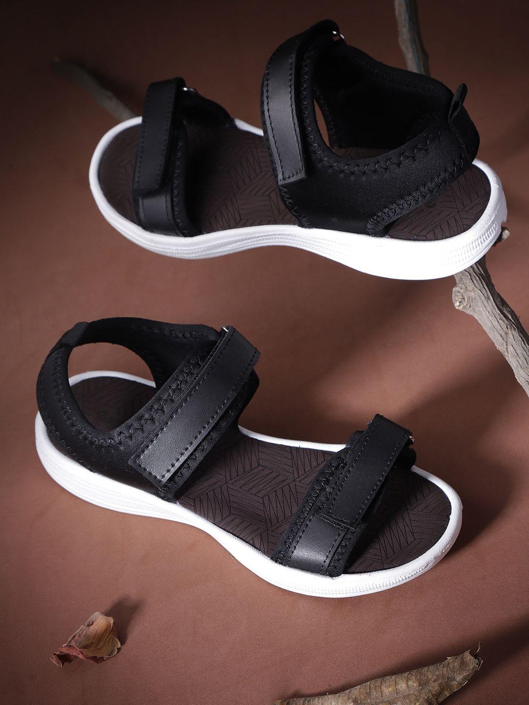 the roadster lifestyle co women black solid sports sandals