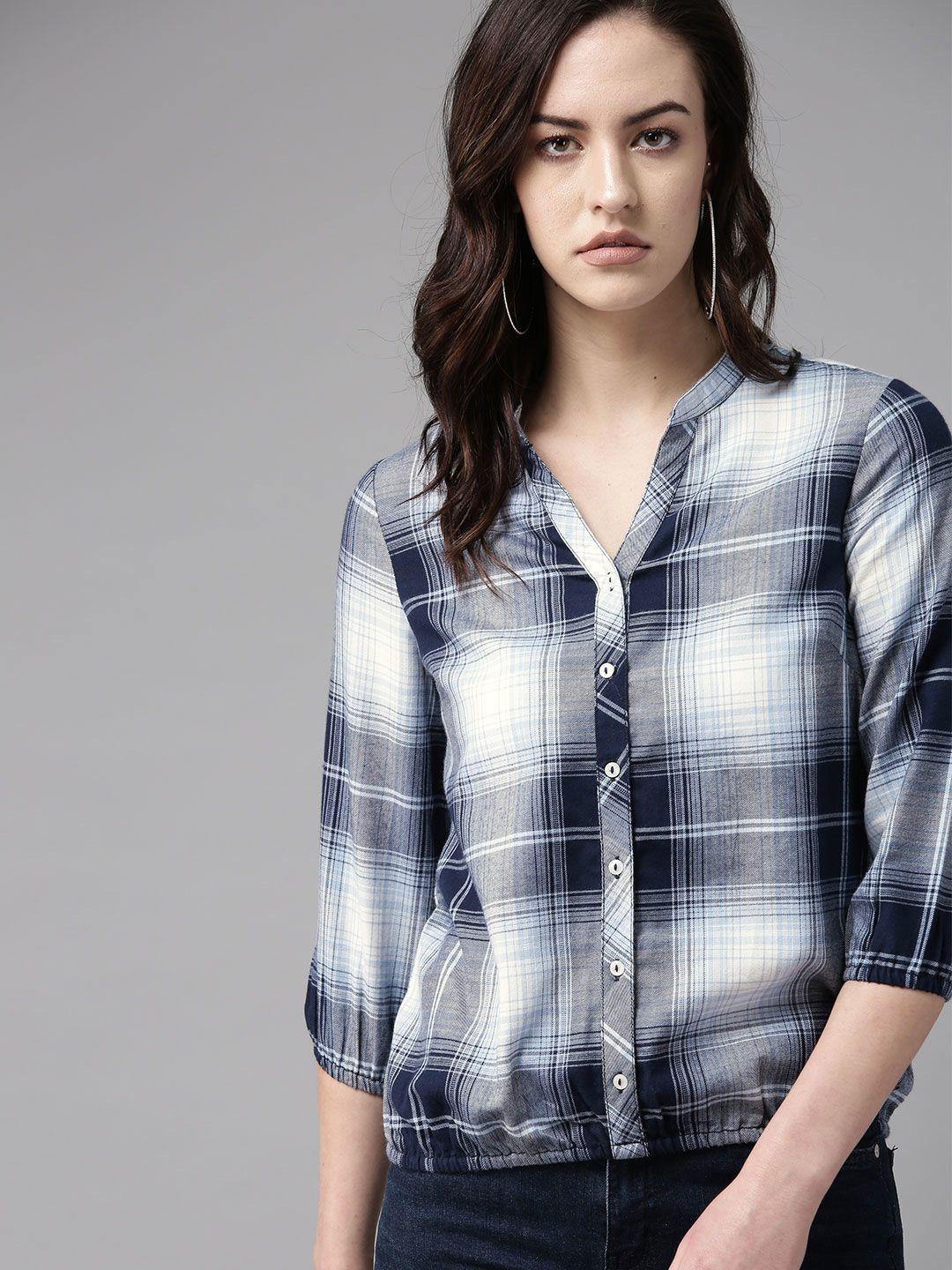 the roadster lifestyle co women blue & white checked blouson top