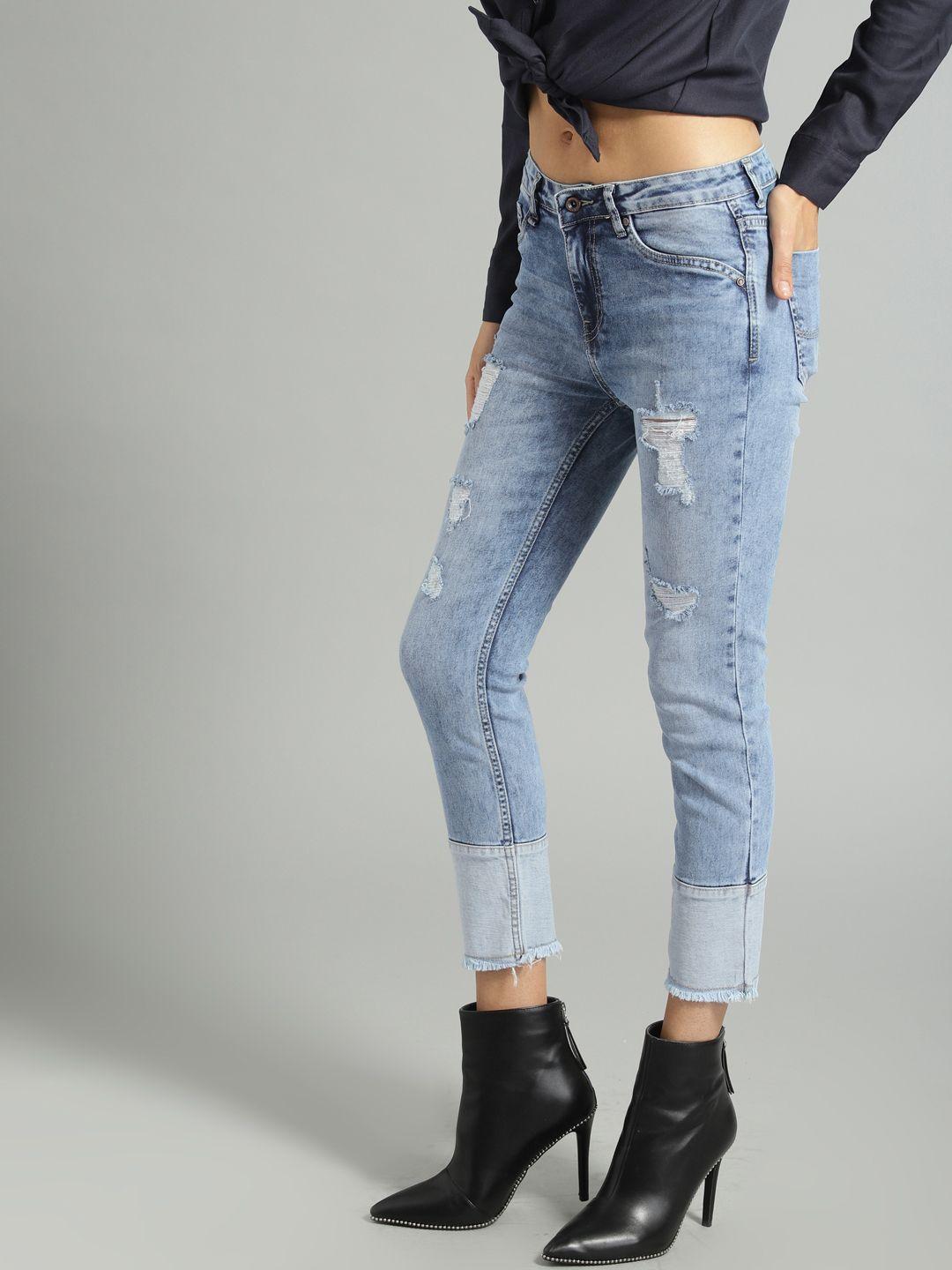 the roadster lifestyle co women blue slim fit mid-rise mildly distressed stretchable cropped jeans