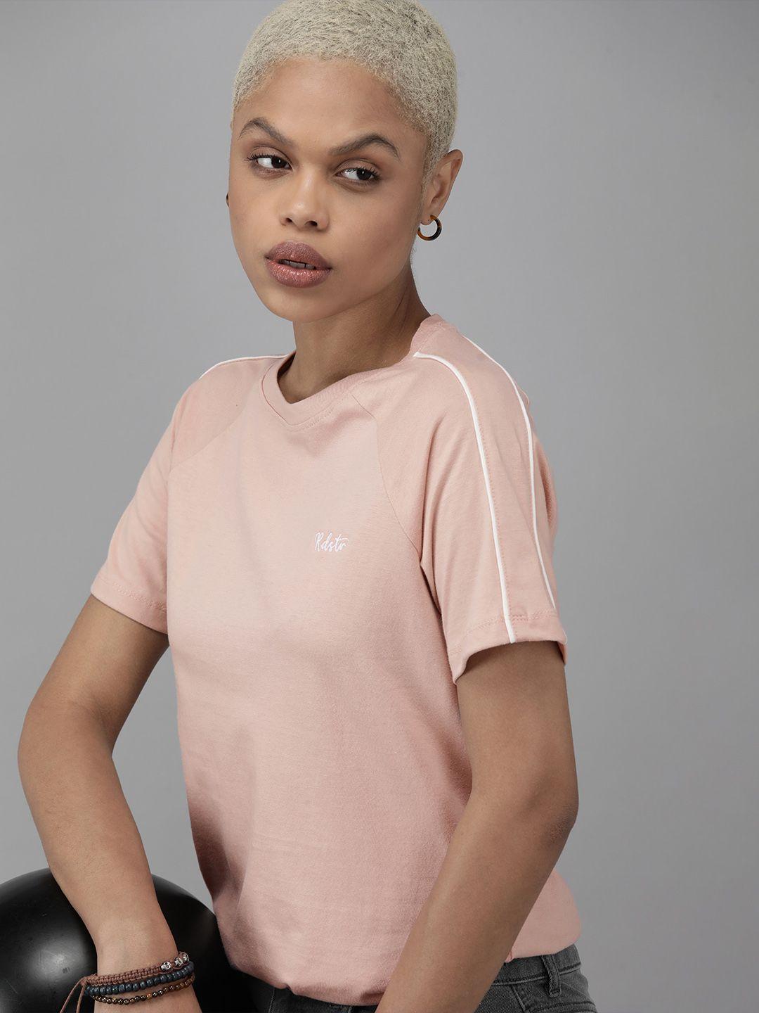 the roadster lifestyle co women peach-coloured printed pure cotton t-shirt