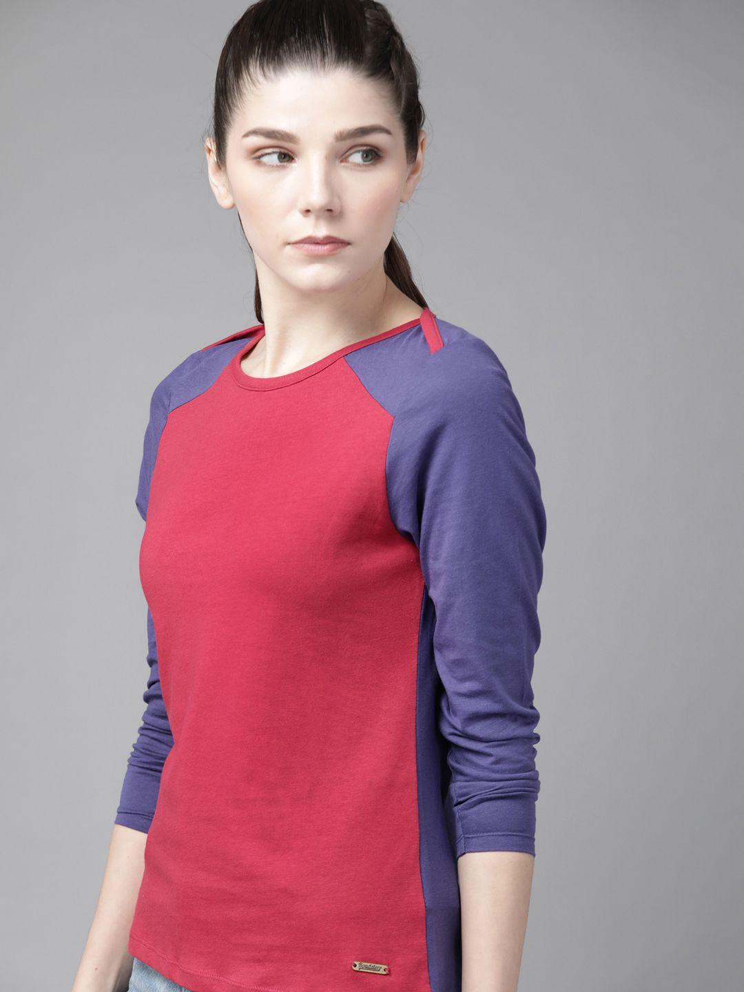 the roadster lifestyle co women red  navy blue solid round neck pure cotton t-shirt