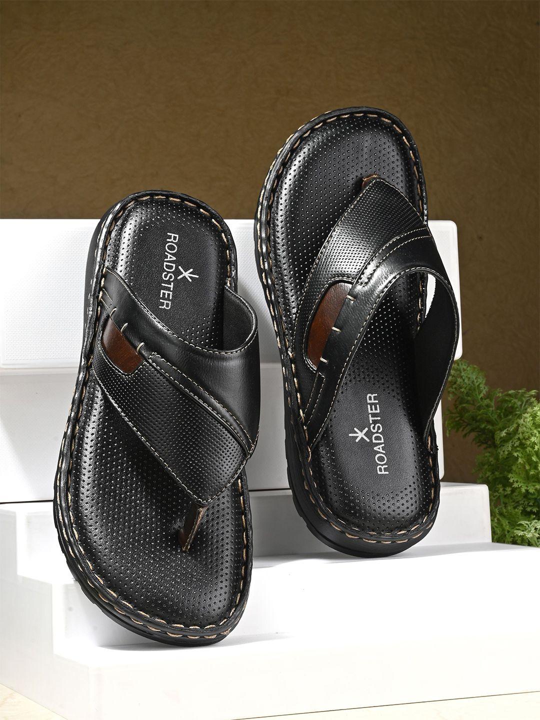 the roadster lifestyle co. black textured comfort sandals