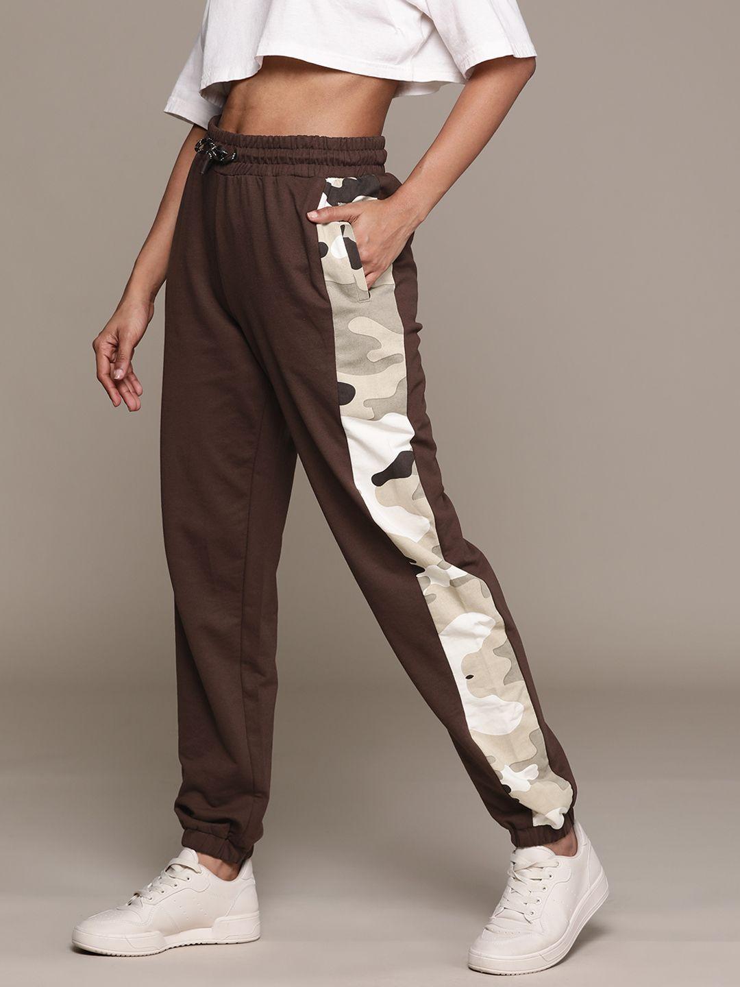 the roadster lifestyle co. camo print tapered trackpants