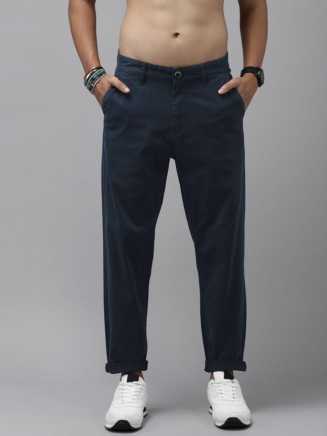 the roadster lifestyle co. men loose fit low-rise chinos trousers