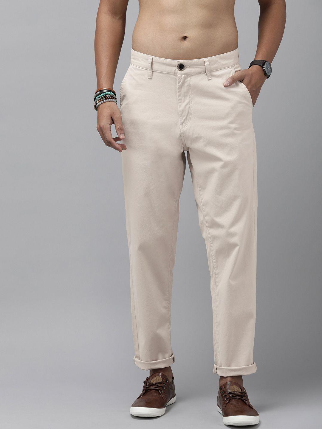 the roadster lifestyle co. men loose fit low-rise chinos trousers