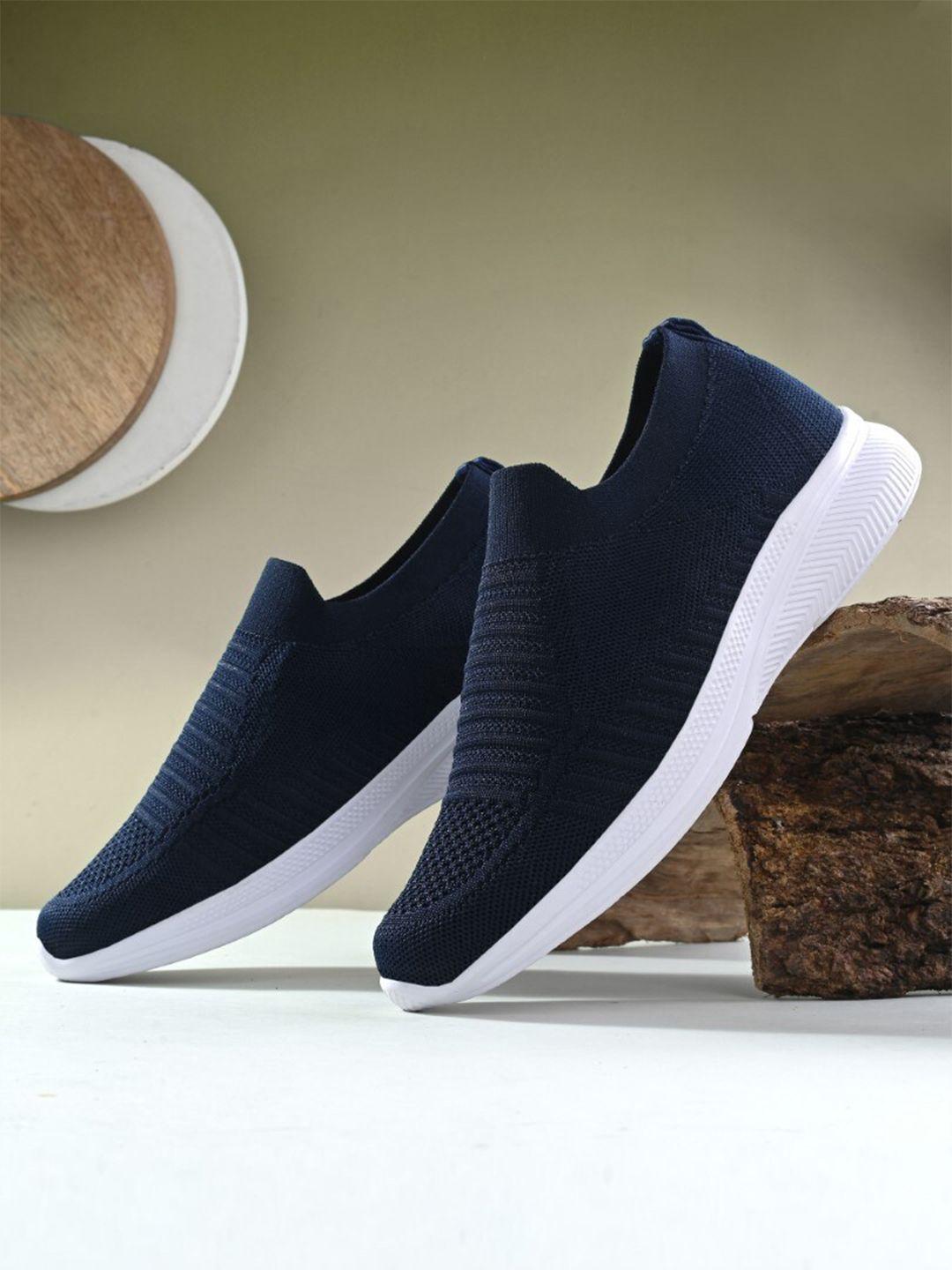 the roadster lifestyle co. men navy blue & white mesh anti skid outsole walking shoes