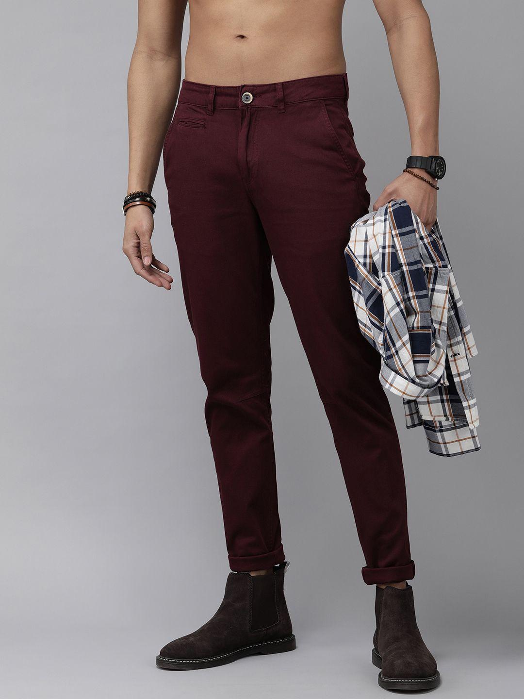 the roadster lifestyle co. men textured slim fit low-rise trousers