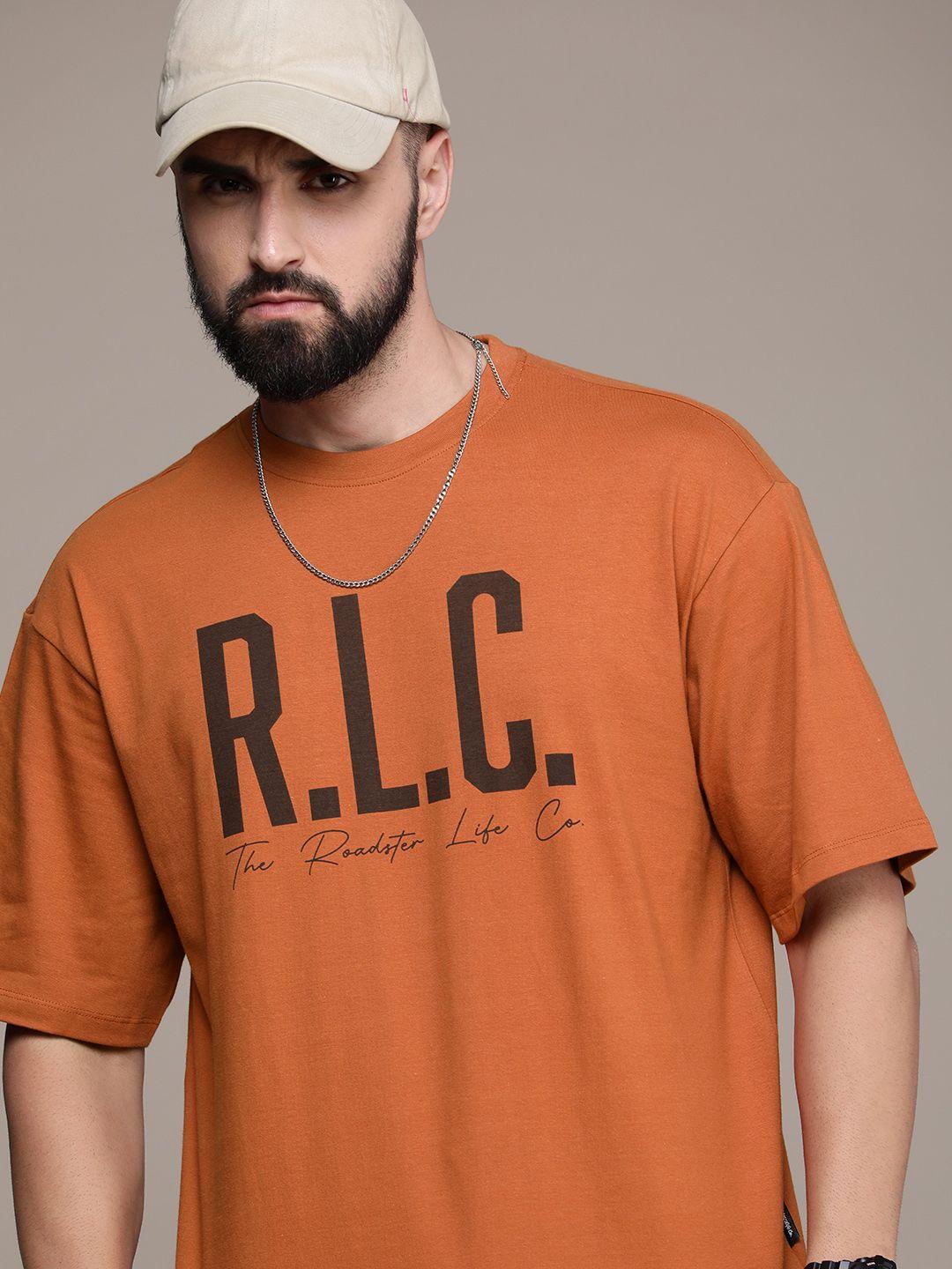 the roadster lifestyle co. oversized fit typography printed drop-shoulder pure cotton t-shirt