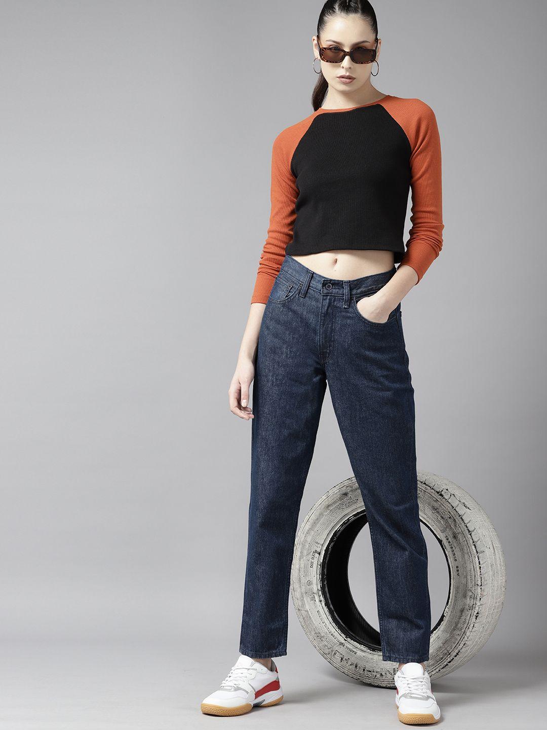 the roadster lifestyle co. ribbed cropped t-shirt