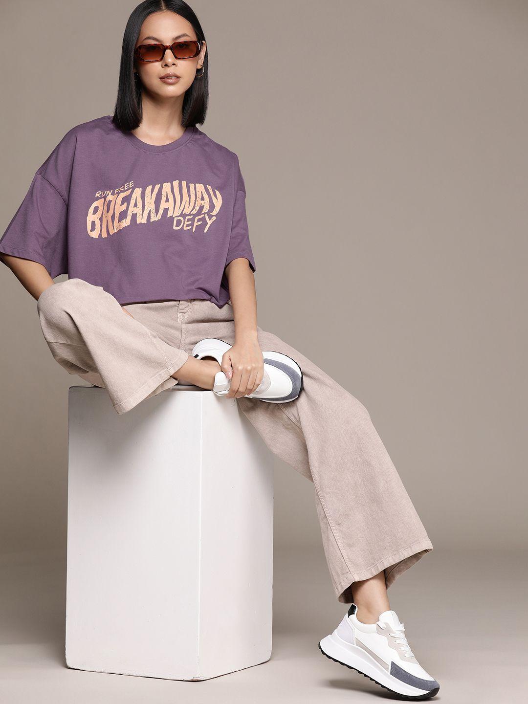 the roadster lifestyle co. typography printed oversized crop t-shirt