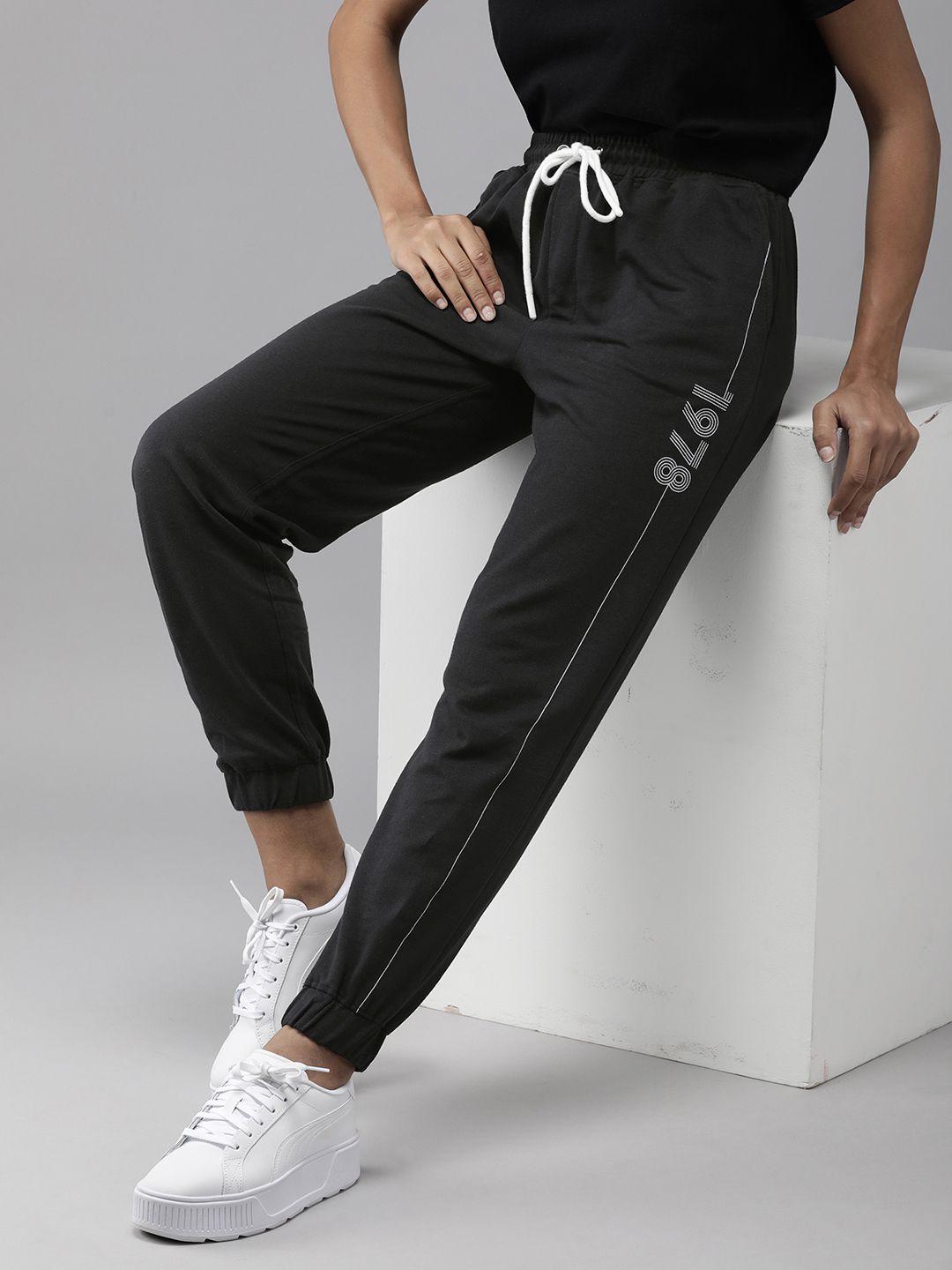 the roadster lifestyle co. women black printed joggers