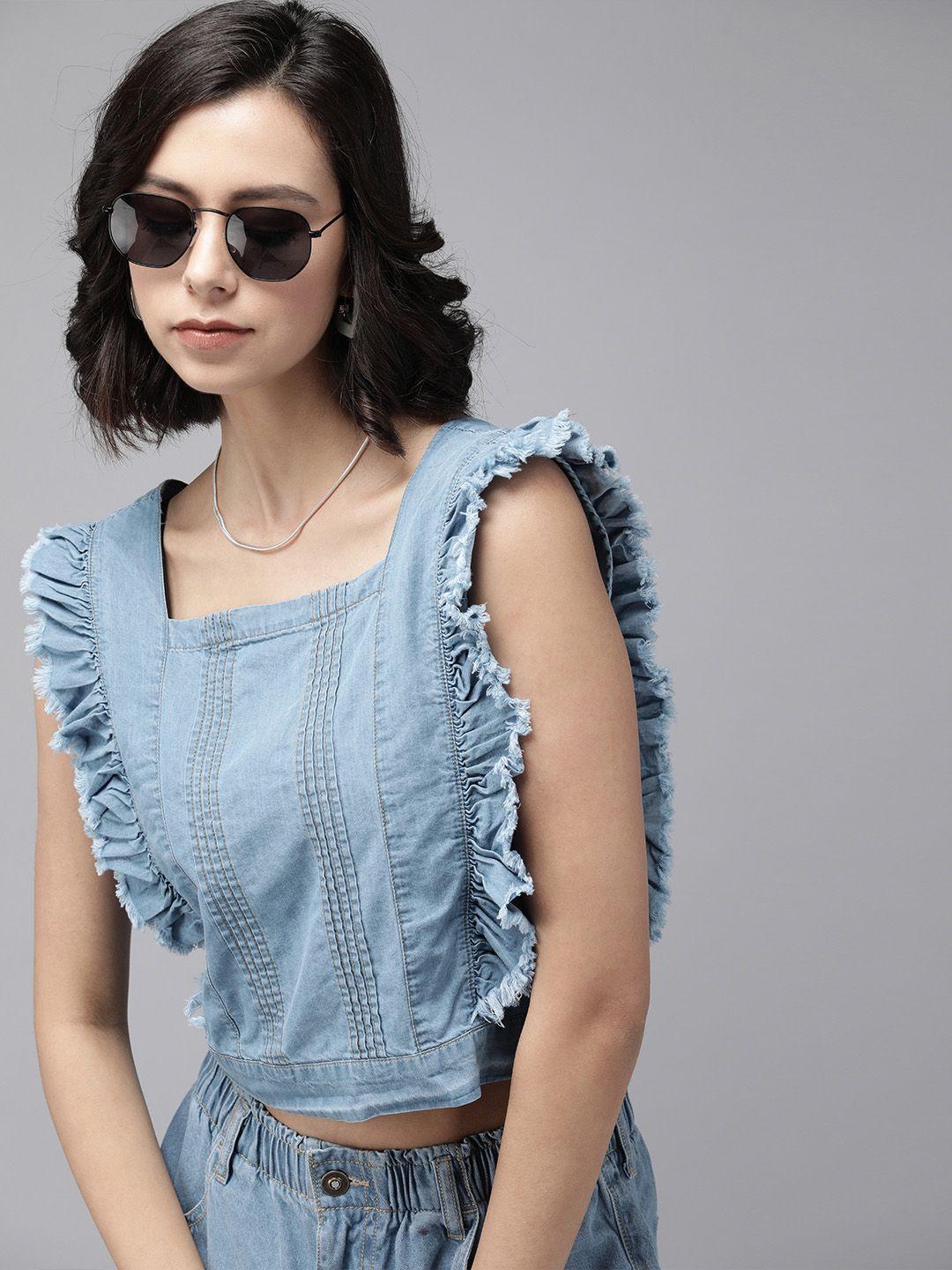 the roadster lifestyle co. women light blue solid ruffles denim crop top