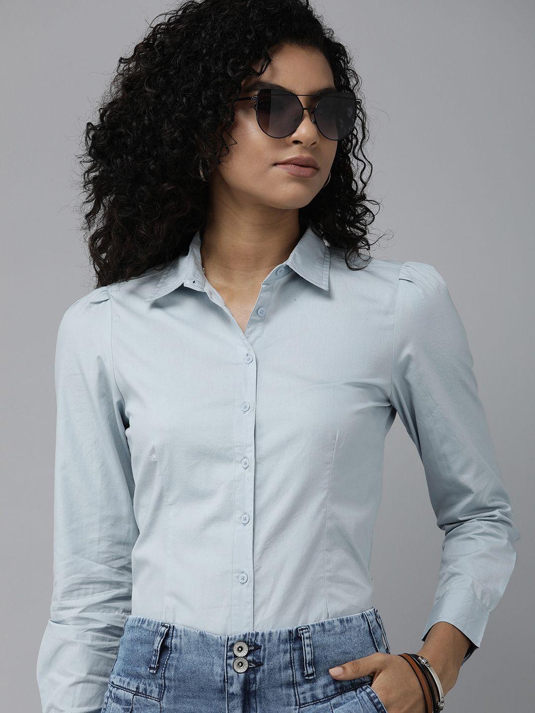 the roadster lifestyle co. women pure cotton solid regular fit casual shirt