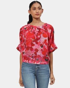 the scarlet oasis top