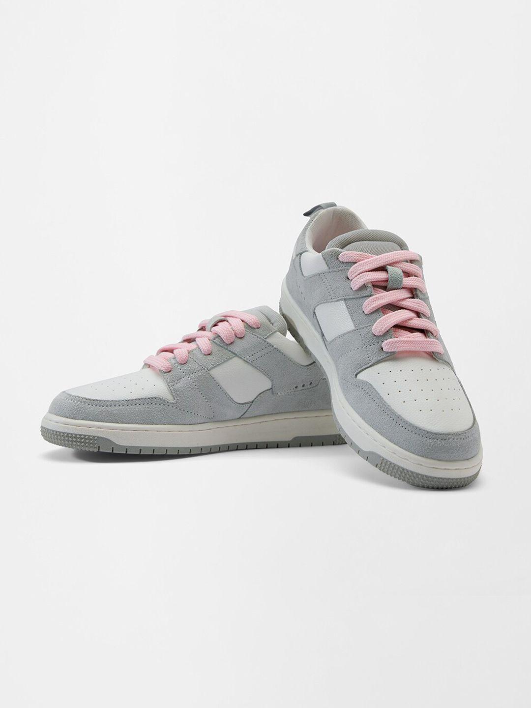 the souled store men grey colourblocked pu sneakers