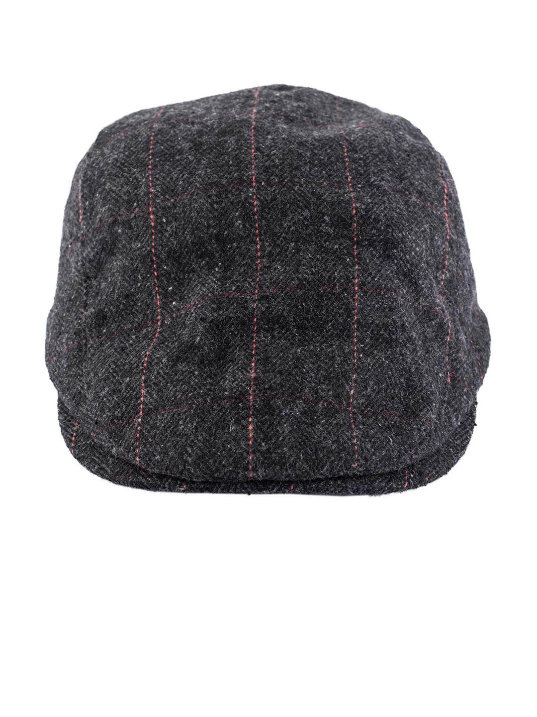 the tie hub men black self-design pure wool felt flat cap