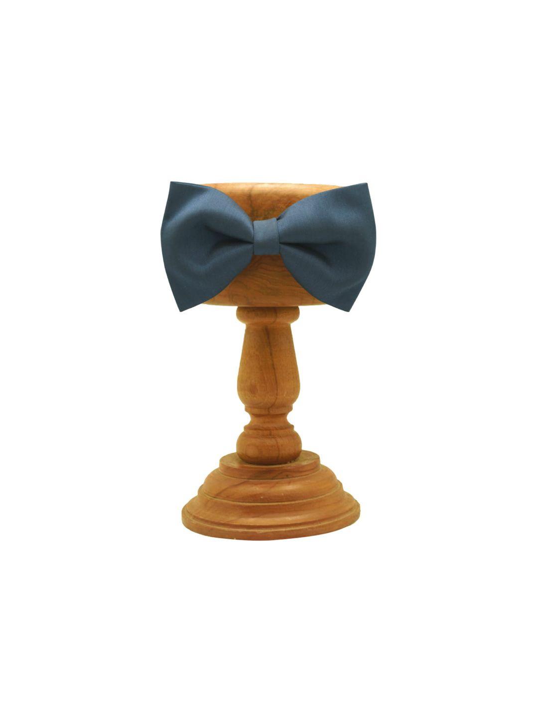 the tie hub teal blue solid pre-tied bow tie