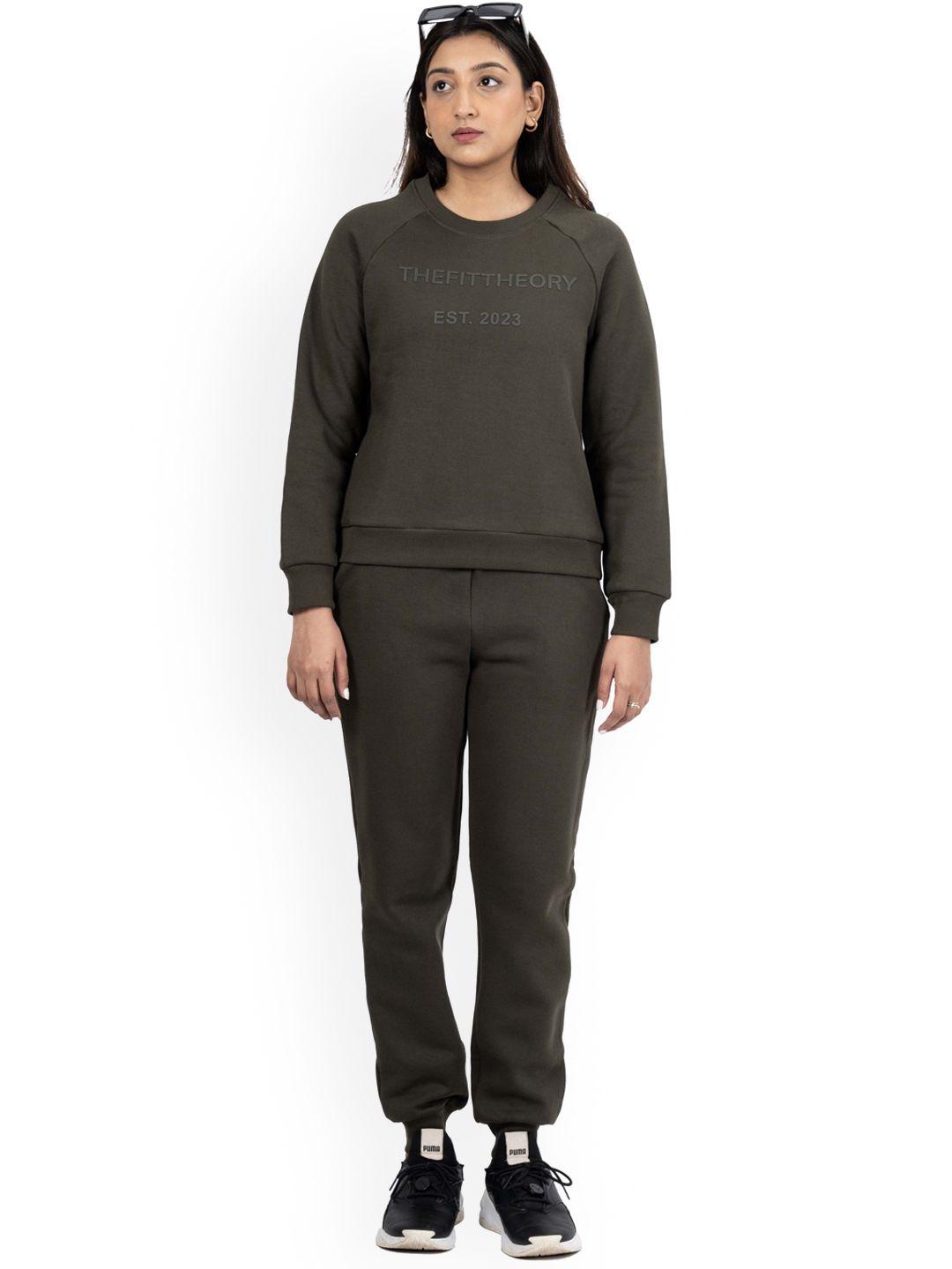 thefittheory sweatshirt with jogger co-ords