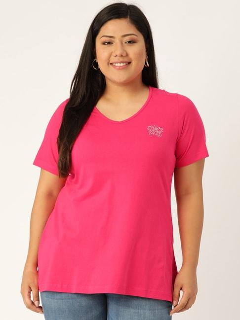 therebelinme dark pink v-neck t-shirt
