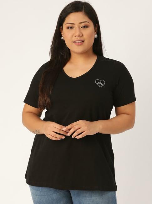 therebelinme black v-neck t-shirt